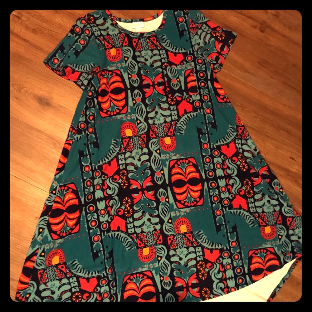 Orange and green Carly